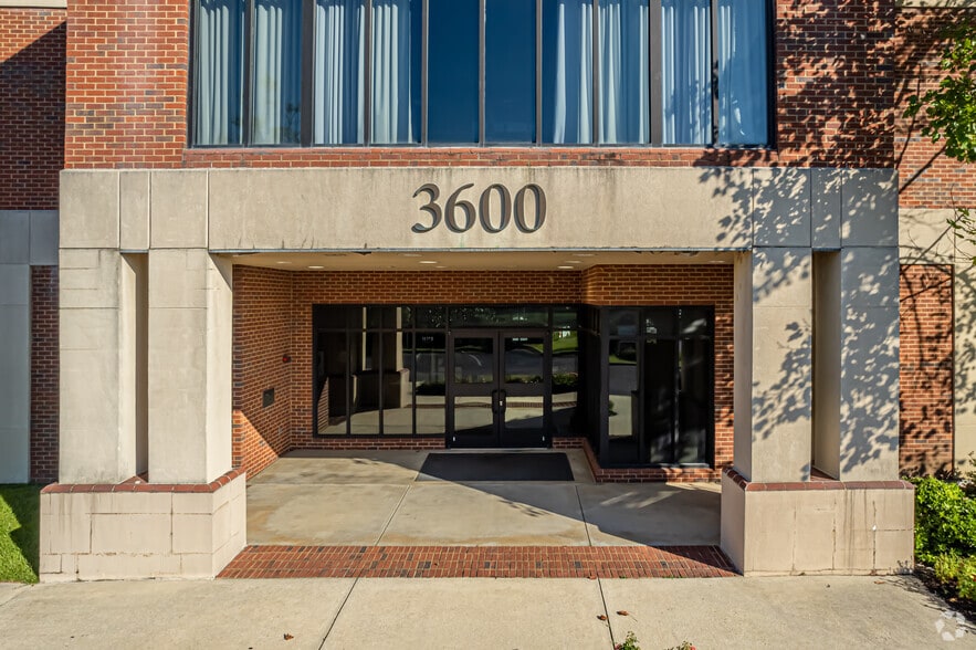 More Photos Of 3600 Springhill Business Park, Mobile Office For Lease