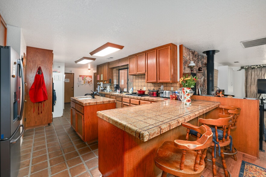 More Photos Of 13765 Lisa Way, Red Bluff Assisted Living For Sale