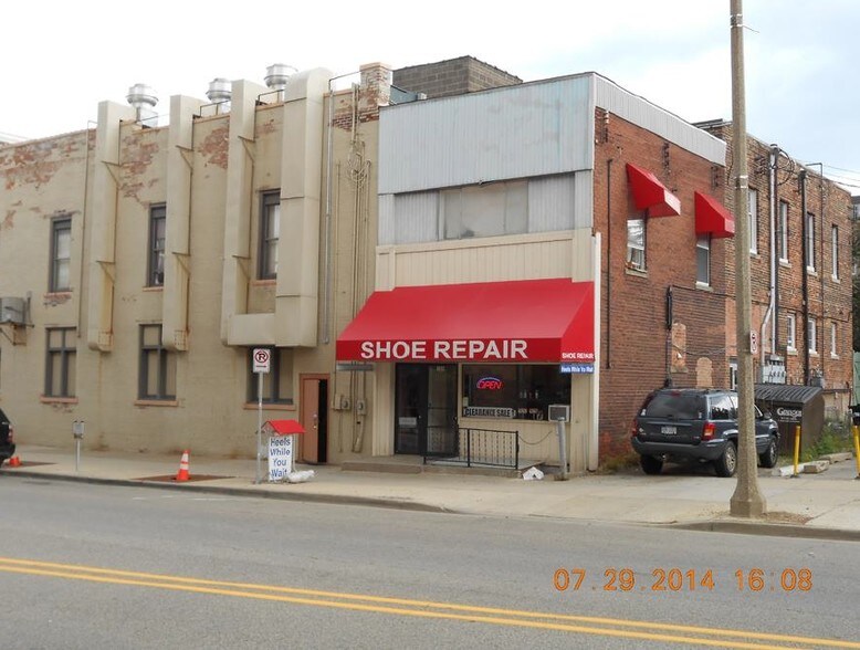 More Photos Of 109 W Kalamazoo St, Lansing General Retail For Sale