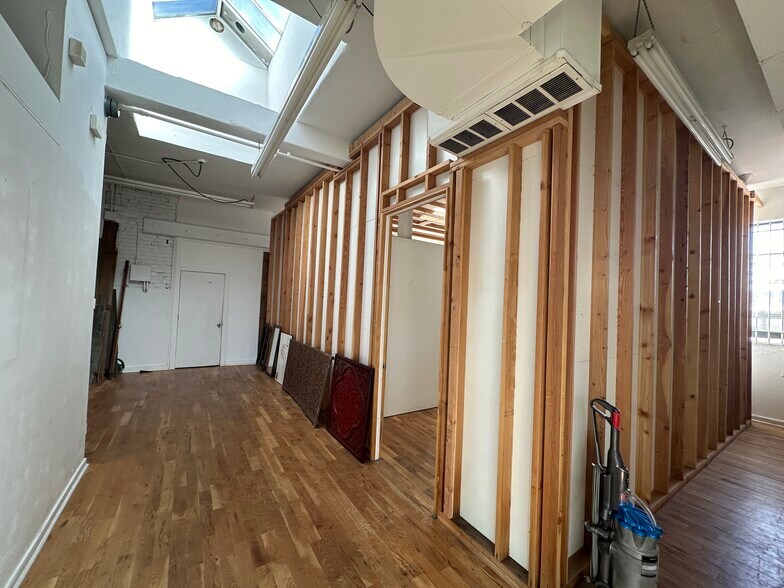 More Photos Of 4347 E Colfax Ave, Denver Flex For Sale