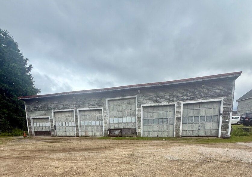 More Photos Of 28B Main St, Raymond Industrial For Sale