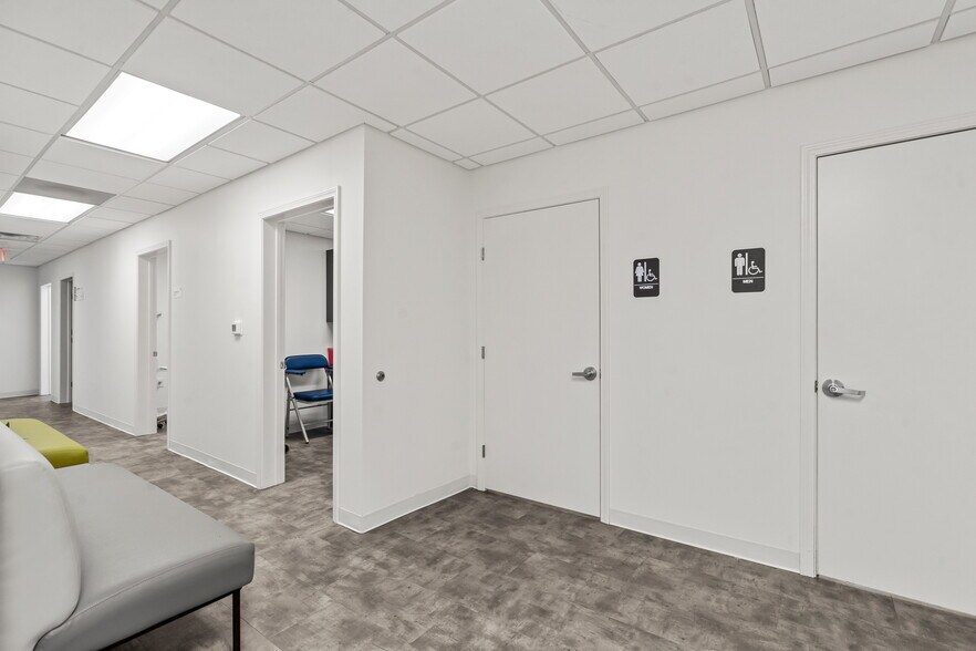 More Photos Of 729 Main St, Kannapolis Warehouse For Sale