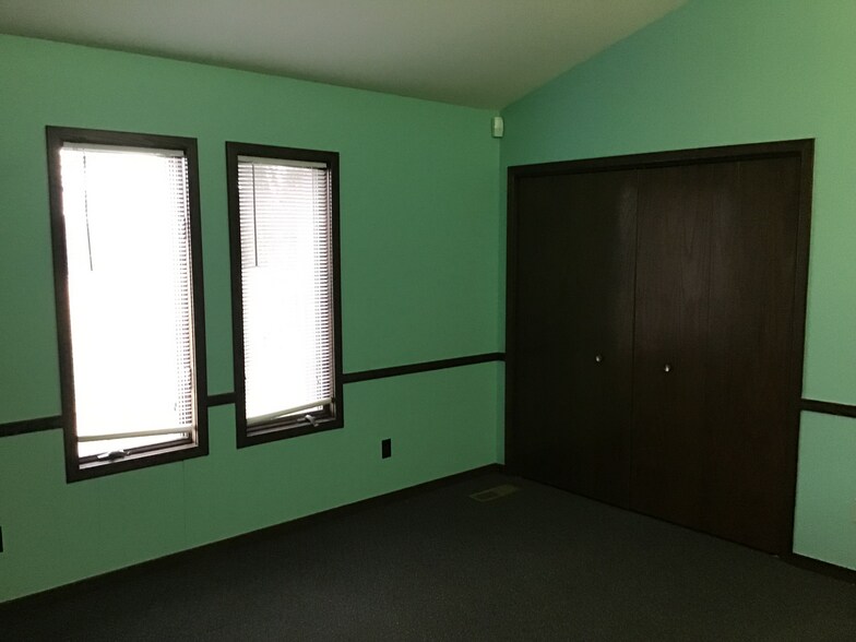 More Photos Of 1150 N Ottokee St, Wauseon Office For Lease