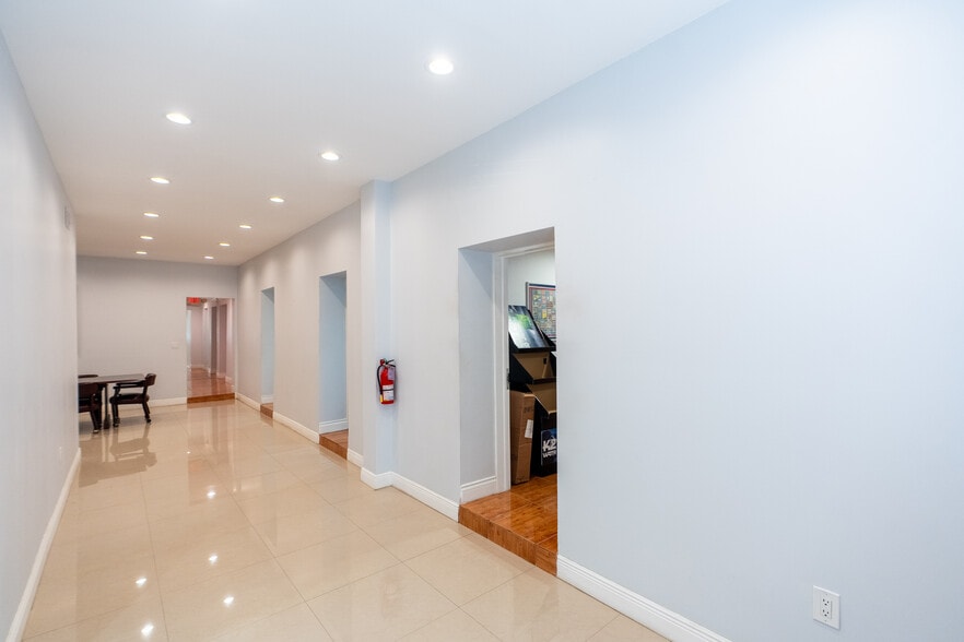 More Photos Of , Coral Gables Office For Sale