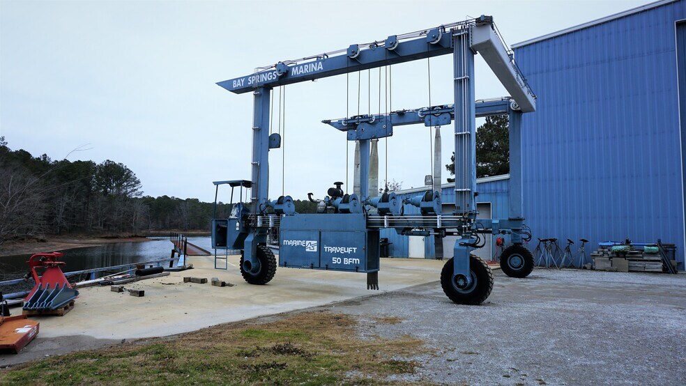 More Photos Of 48 County Road 3495, New Site Marina For Sale