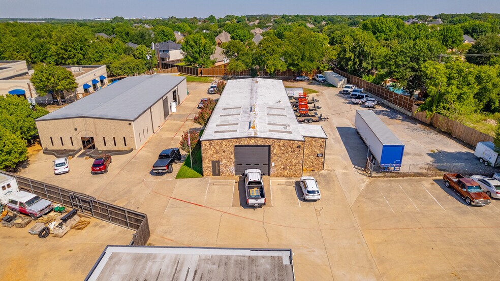 Primary Photo Of 6709-6711 Colleyville Blvd, Colleyville Warehouse For Lease