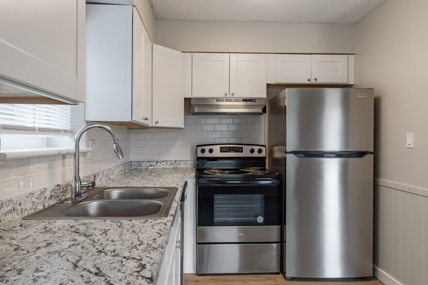 More Photos Of 3700 Cherryton Dr, Chattanooga Apartments For Sale