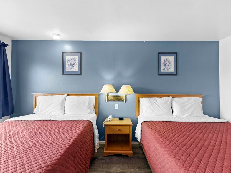 More Photos Of 935 9th Ave, Sidney Hotel For Sale