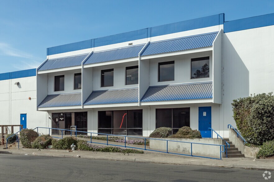 More Photos Of 500 Sequoia Pacific Blvd, Sacramento Warehouse For Sale