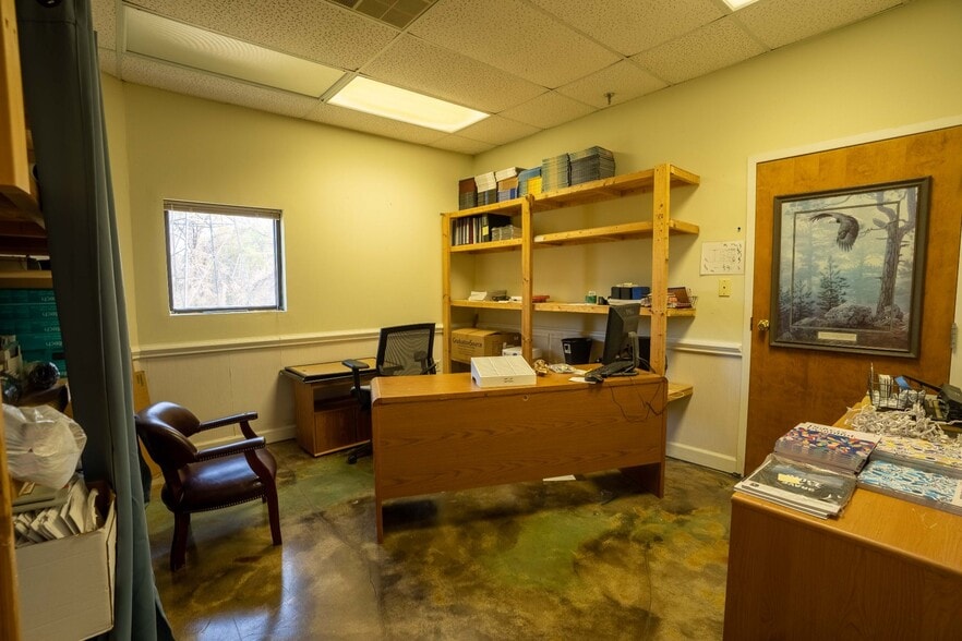 More Photos Of 8160 Regent Pky, Fort Mill Flex For Lease