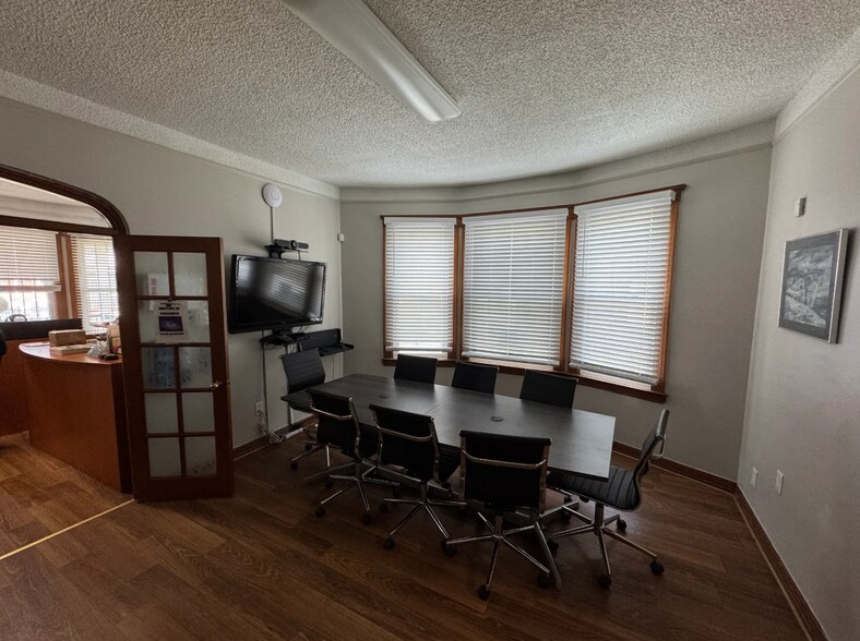 More Photos Of 4880 Lawndale St, Detroit Specialty For Sale