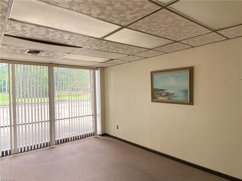 More Photos Of 3199 Core Rd, Parkersburg Office For Sale