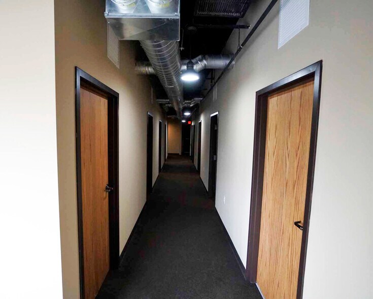 More Photos Of 6412-6420 Nicollet Ave, Richfield Freestanding For Lease