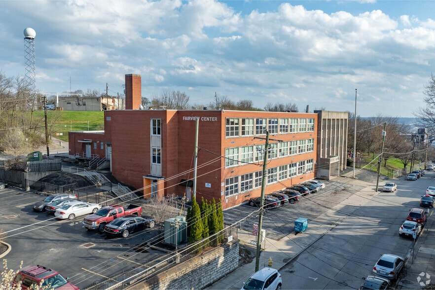 More Photos Of 2232 Stratford Ave, Cincinnati Schools For Sale