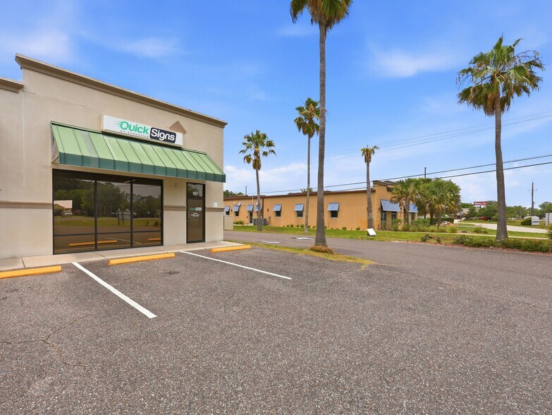 More Photos Of 4425 US Highway 1 S, Saint Augustine Light Distribution For Sale