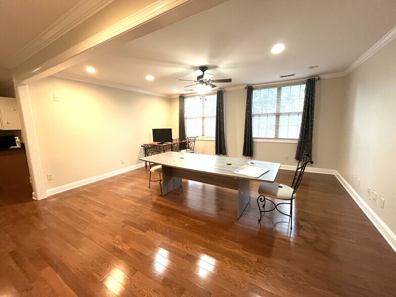 More Photos Of , Mount Juliet Office For Sale
