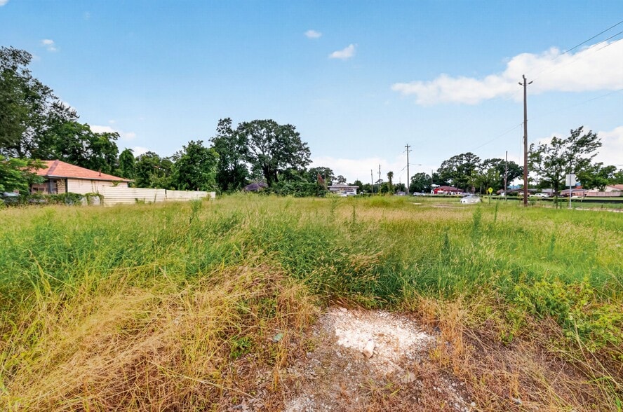 More Photos Of 6110 Tidwell Rd, Houston Land For Sale