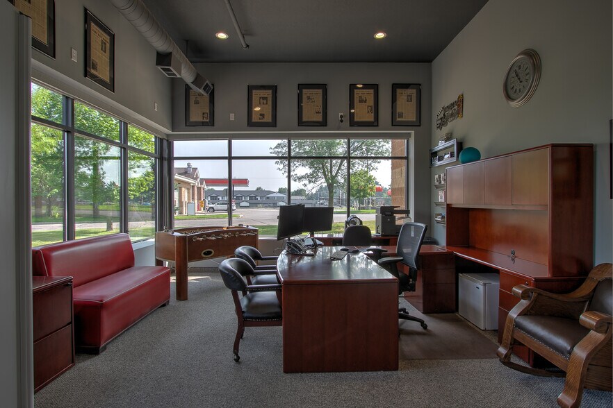 More Photos Of 404-536 Whiskey Rd NW, Isanti Storefront Retail Office For Sale