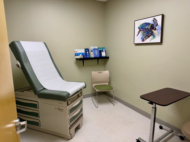 More Photos Of 514 Mary Esther Cut, Fort Walton Beach Office For Sale