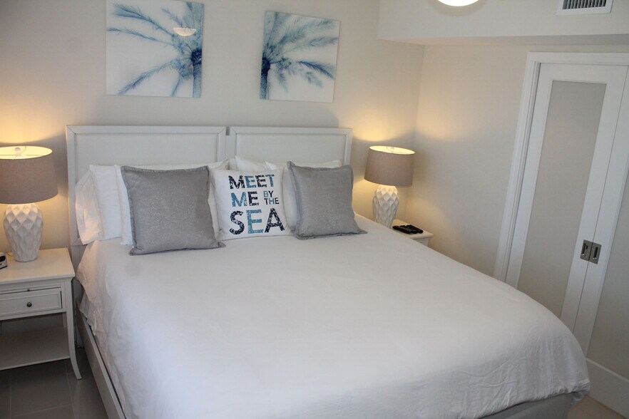 More Photos Of 1705 N Riverside Dr, Pompano Beach Apartments For Sale