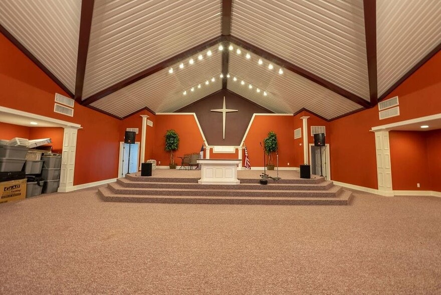 More Photos Of 12307 Highway 6, Iredell Religious Facility For Sale