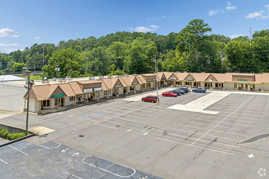 More Photos Of 1200-1248 Center Point Pky, Birmingham Storefront For Sale