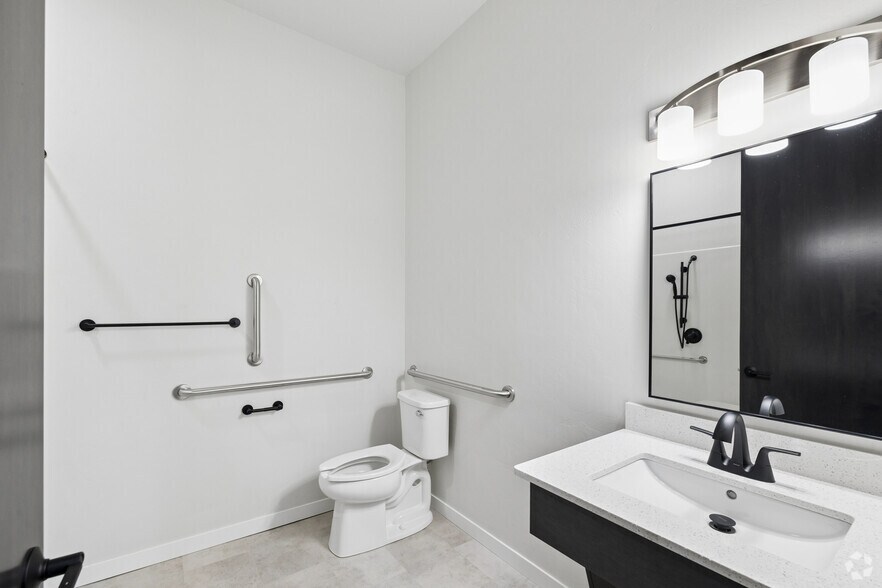 More Photos Of 582 Larsen Orchard Pky, Hobart Apartments For Lease