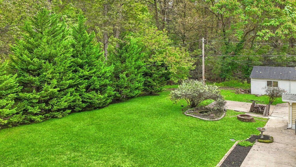 More Photos Of 9955 Belair Rd, Kingsville Flex For Lease