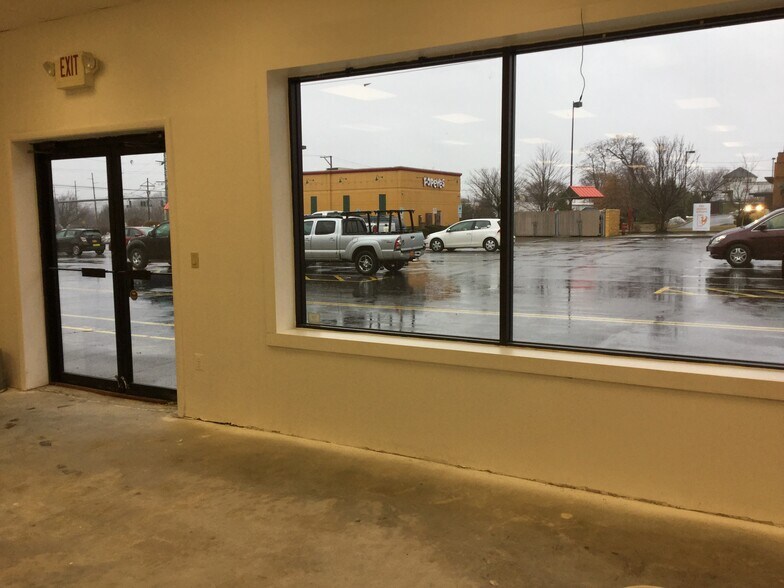 More Photos Of 32 Massa Dr, Kingston General Retail For Sale