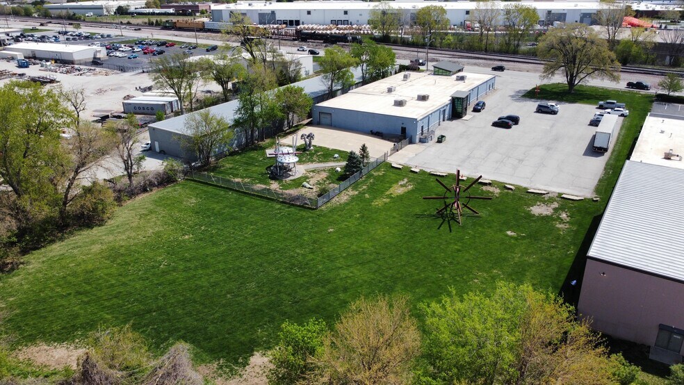 More Photos Of 14144-14148 Santa Fe Trail Dr, Lenexa Warehouse For Sale