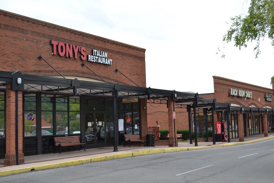 More Photos Of 1001 Market St, Dalton General Retail For Lease