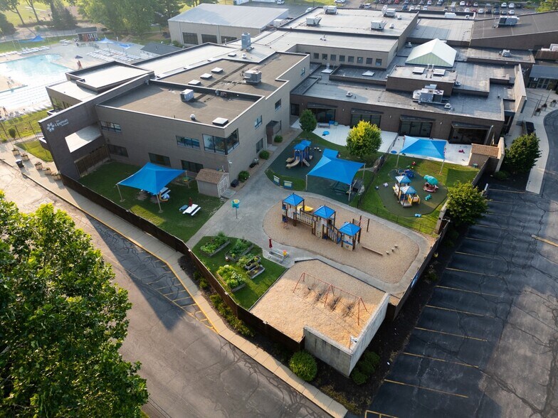 More Photos Of 750 White Pond Dr, Akron Health Club For Sale
