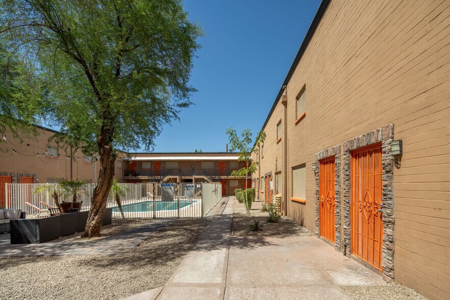 More Photos Of 1503 W Missouri Ave, Phoenix Apartments For Sale