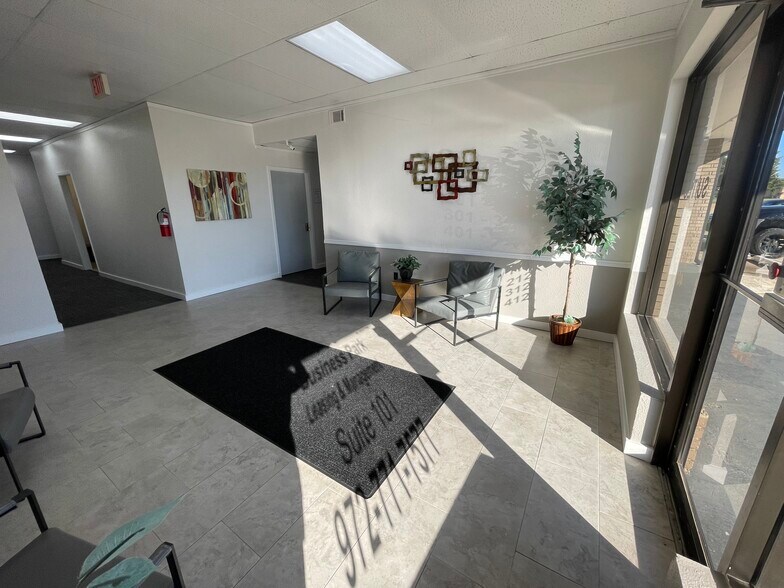 More Photos Of 3201 Interstate 30, Mesquite Flex For Lease