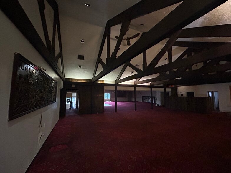 More Photos Of 602 Ridge Rd, Webster Restaurant For Sale