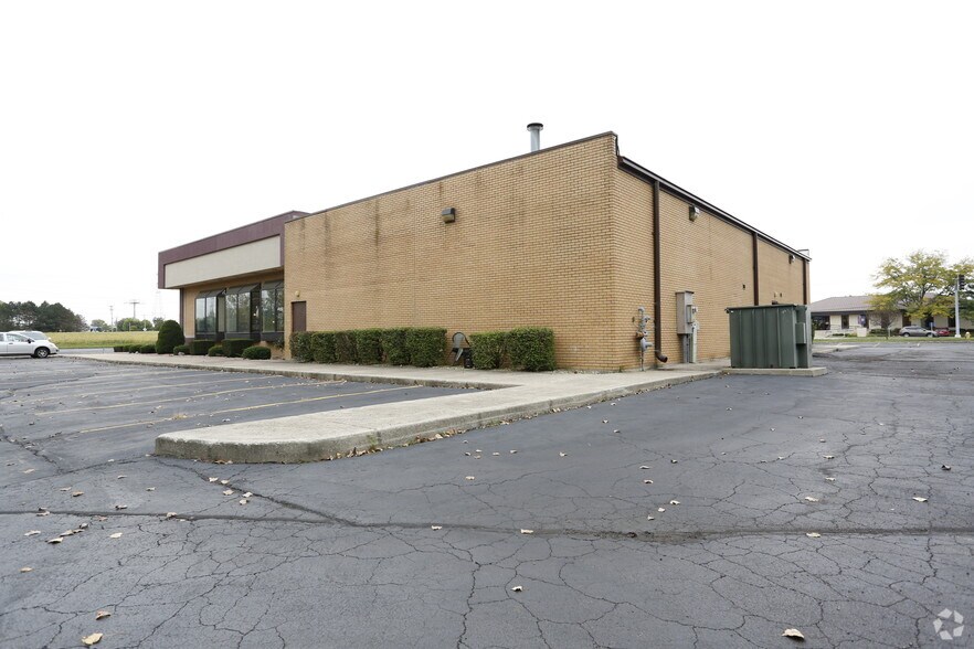 More Photos Of 13150 W 143rd St, Homer Glen Restaurant For Lease