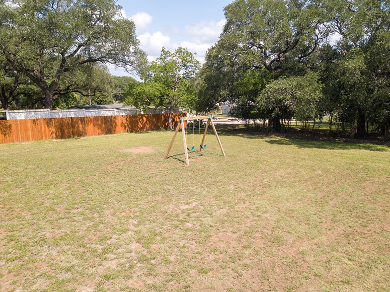 More Photos Of 114 Scofield Ave, Johnson City Apartments For Sale