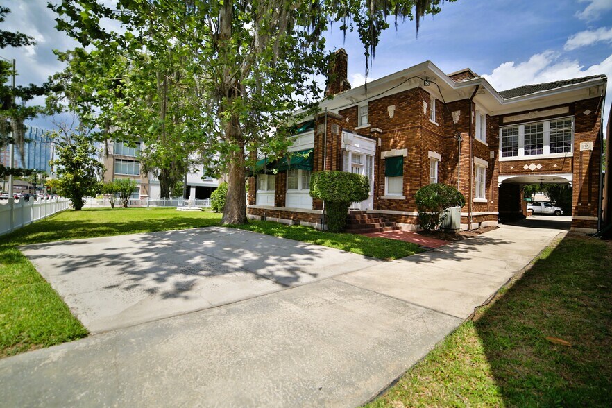 More Photos Of 108 Hillcrest St, Orlando Office For Sale