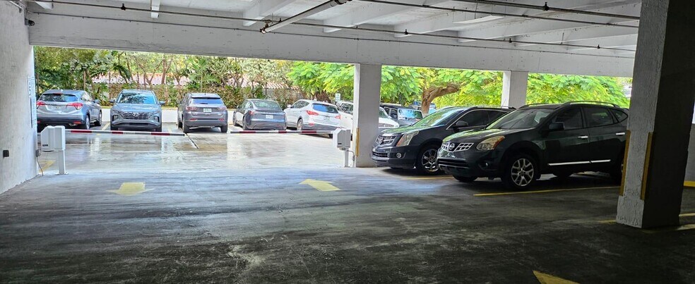 More Photos Of 770 Ponce de Leon Blvd, Coral Gables Office For Lease