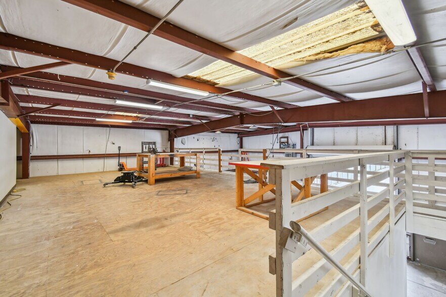 More Photos Of 1453 S Martin Luther King Jr Ave, Clearwater Warehouse For Sale