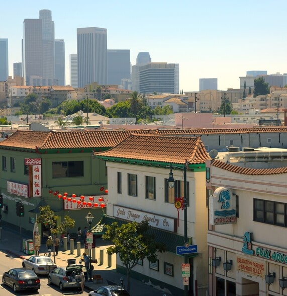More Photos Of 715 New High St, Los Angeles General Retail For Lease