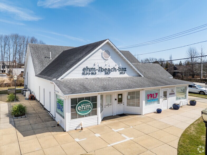 More Photos Of 760 Montauk Hwy, Water Mill Unknown For Lease