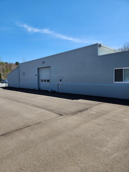 More Photos Of 11 Crissey Rd, Great Barrington Warehouse For Sale