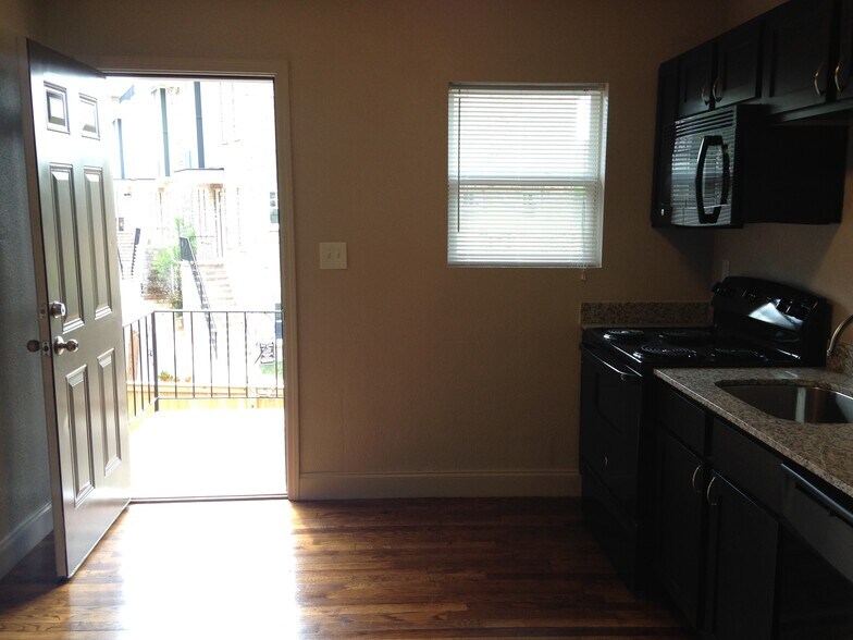 More Photos Of 214 Randolph St, Atlanta Apartments For Sale