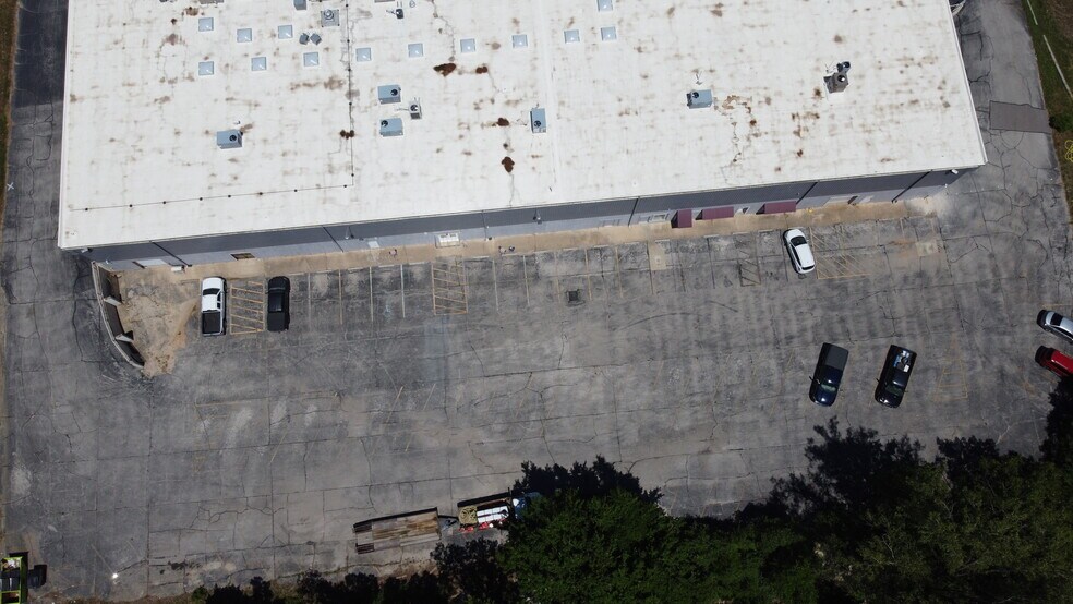 More Photos Of 401 N Main St, Gravois Mills Office For Lease