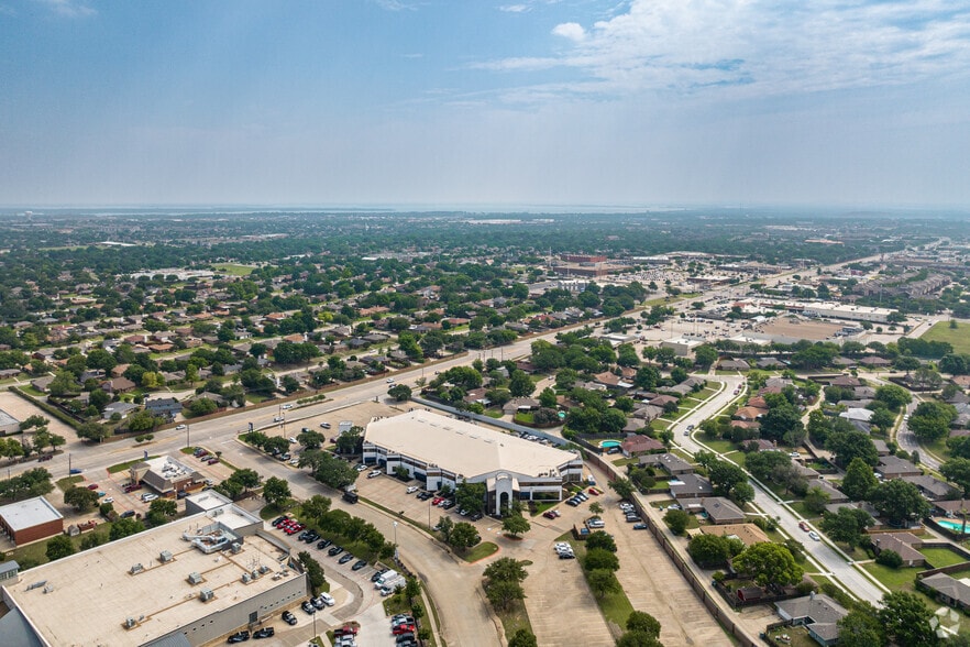 More Photos Of 1001 Cross Timbers Rd, Flower Mound Office For Lease
