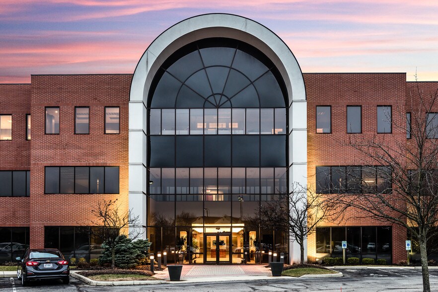 More Photos Of 2720 Airport Dr, Columbus Unknown For Lease