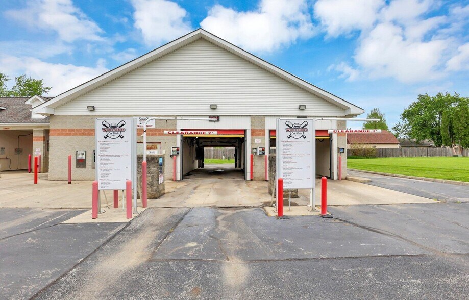 More Photos Of 450 W Waterloo St, Canal Winchester Carwash For Sale