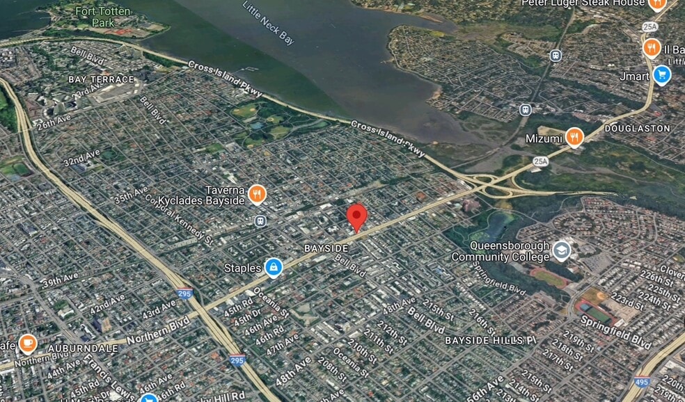 More Photos Of 215-15 Northern Blvd, Bayside Storefront Retail Office For Sale