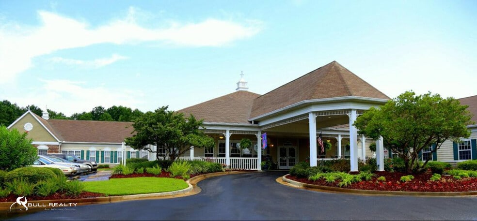 More Photos Of 871 Twinforks Ave, Auburn Assisted Living For Sale